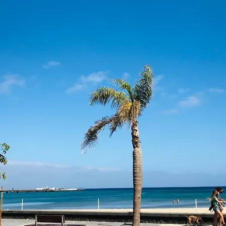 Apartamento Con Vistas A Pie De Playa Apartmán Arrecife (Lanzarote)