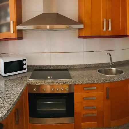 Apartamento Con Vistas A Pie De Playa Apartment *