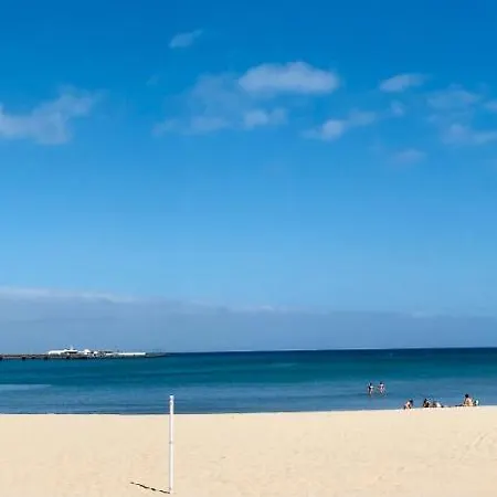 Apartamento Con Vistas A Pie De Playa Apartment *